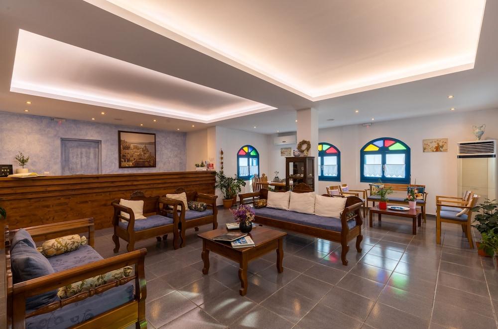 Kalma 3* Messaria (Santorini)