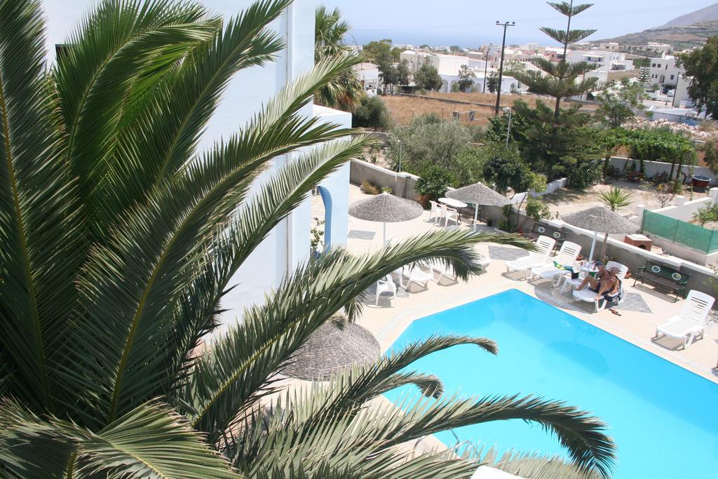 Kalma Messaria (Santorini)
