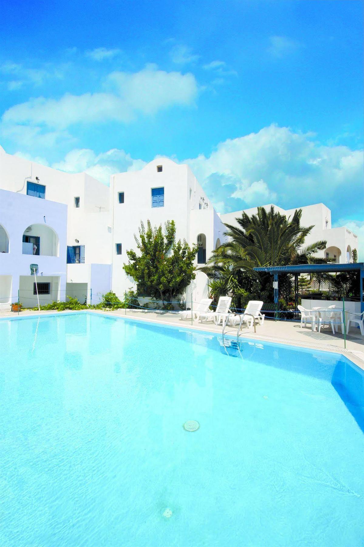 Kalma Hotel 3*