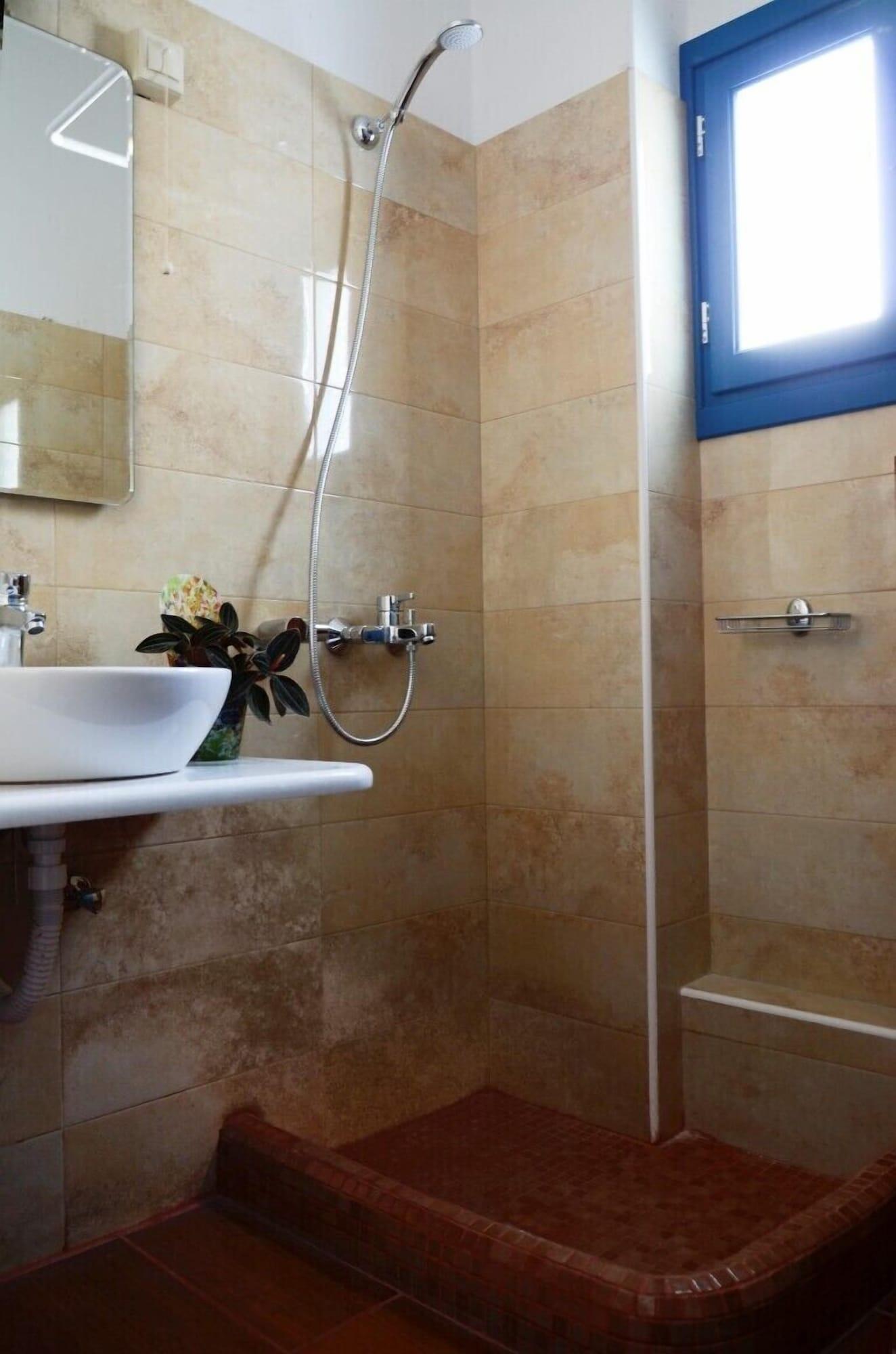 Kalma Hotel 3*